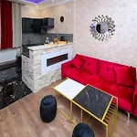 De Luxe A Apartment *