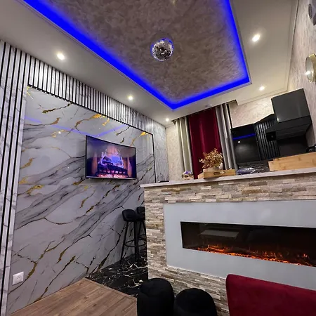 De Luxe A Apartment