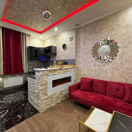 De Luxe A Апартаменты *